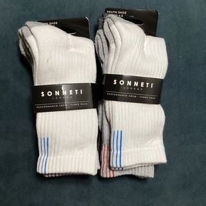 6 Pairs Youth Size Crew Socks Pack